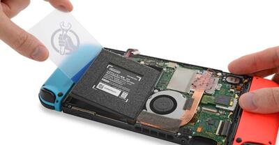 iFixit نمره تعمیرپذیری نینتندو سوییچ را به‌دلیل طراحی ضعیف باتری کاهش داد