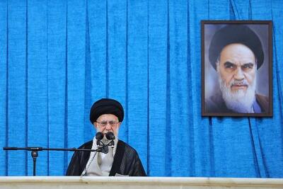 سخنان مهم رهبر انقلاب در مرقد امام خمینی(ره): پاسخ ما به یاوه‌گویی‌های دولت آمریکا این است که هیچ غلطی نمی‌توانید بکنید
