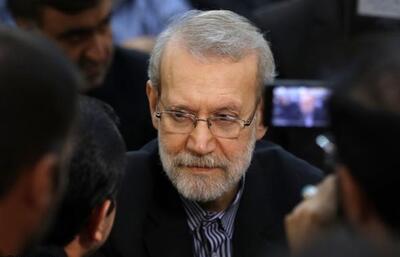 علی‌لاریجانی: به نظر می‌رسد مهمترین مسئله کشور این است که چگونه می‌توان انقلاب را امتداد داد / حرکت امام خمینی بر‌ ایمان به خدا، اعتماد به مردم و مبارزه با ظلم استوار بود؛ همین سه پایه امروز باعث پایداری و اقتدار ایران خواهد بود