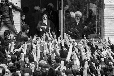 امام(ره) چطور با دانشگاهیان تعامل داشت؟