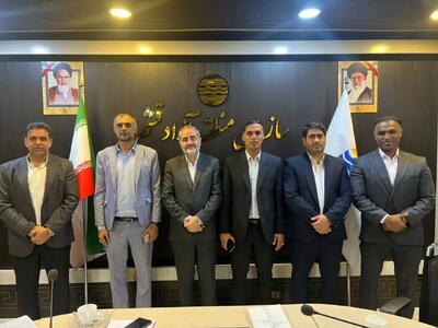 حمایت مدیرعامل سازمان منطقه آزاد قشم از تیم فوتبال شناورسازی