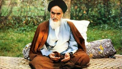 امام خمینی(ره) بنیان‌گذار عقلانیت دینی است که جامعه‌ای «ولایت‌محور و مردم‌سالار» می‌سازد