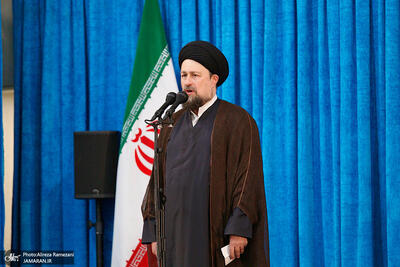 سیدحسن خمینی: هدف دشمنان دور کردن مردم و دلهای نسل های جدید از امام ماست/ انقلاب ما مردمی ترین انقلاب در طول تاریخ بوده است/ برای یک ملت هیچ چیز به اندازه عزت کلیدی نیست
