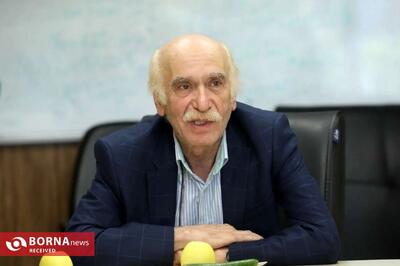 داریوش کاردان: بازار موسیقی امروز در اختیار فریادهاست نه نجواهای خردمندانه/ کسی از خواننده‌ها نمی‌پرسد چرا خارج می‌خوانند!