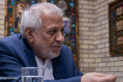 منافقین مدرسه رفاه را اشغال کرده بودند/ امام داش‌مشتی‌های مذهبی تهران را پس نزد