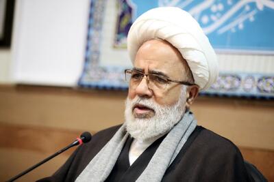 امام خمینی (ره) شخصیتی بی‌بدیل در تاریخ پس از معصومین است