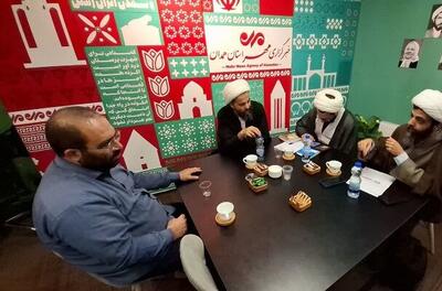 امام خمینی (ره) احیاگر اسلام ناب محمدی و بنیانگذار جبهه مقاومت