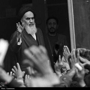 یادداشت| امام(ره) الگوی ملت‌های بیدار در مبارزه با استکبار - تسنیم