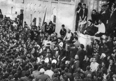 امام خمینی(ره) و نقش برجسته در تحقق عدالت اجتماعی - تسنیم