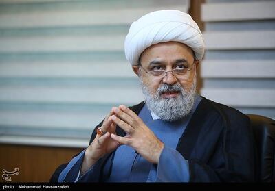 ولایت فقیه امام یعنی   فرمانروای فقیهِ فیلسوفِ عارفِ محبوب   - تسنیم
