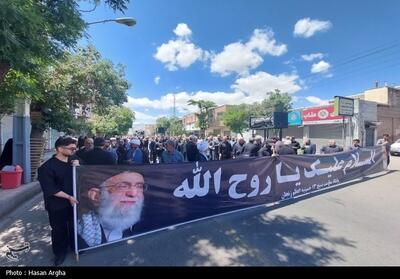 عزاداری‌ زنجانی‌ها در فراق پیر مرادشان خمینی - تسنیم