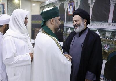 دیدار صمیمانه علمای اهل سنت با سرپرست حجاج ایرانی در مکه - تسنیم