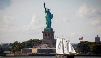 زیان ۱۲.۵ میلیارد دلاری ترامپ به آمریکا