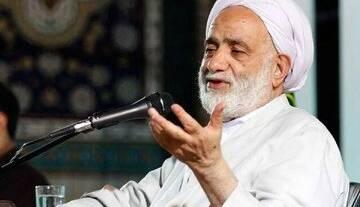 همنشینی حجت الاسلام قرائتی و قائم مقام دفتر رهبر انقلاب در حرم امام خمینی
