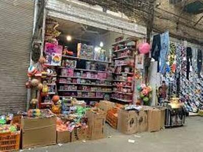 دست‌نوشته جالب در یک سوپرمارکتی خطاب به نوجوان‌ها