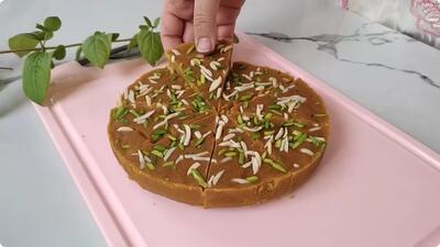 طرز تهیه حلوا قالبی بدون آرد و بدون شکر