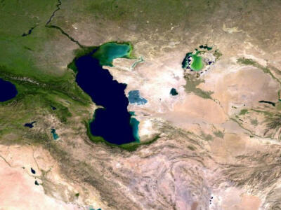 نقش گذرگاه میانی در بازآرایی ژئوپولیتیکی - دیپلماسی ایرانی