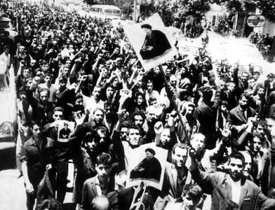 روایت مهر از مردی که ارزاق قیام کنندگان ۱۵ خرداد را حمل می کرد