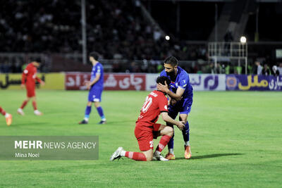 مهر تایید AFC روی صدور مجوز حرفه ای فوتبال ایران؛ خیال استقلال راحت شد - پارس فوتبال