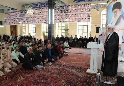 امام خامنه‌ای قدرتمندترین رهبر دنیا است - تسنیم