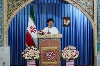 امام جمعه خرم‌آباد: انرژی هسته‌ای حق ملت ایران است