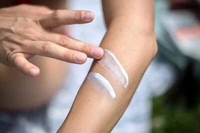 باکتری‌های دست به مانند ضدآفتاب رفتار می‌کنند