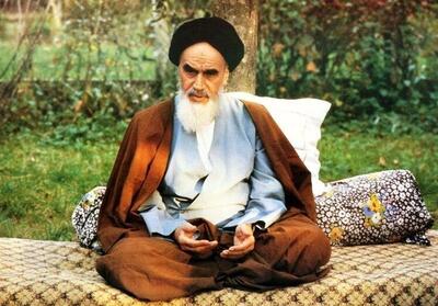امام خمینی (ره) استقلال را برای ایران به ارمغان آورد - تسنیم