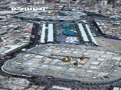 تصاویری از جمعیت انبوه زائران در بین الحرمین کربلای معلی در روز عرفه