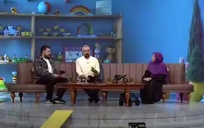 کوچک‌ترین ماشین کنترلی دو بند انگشت که یک فروشنده اسباب بازی فروخته است