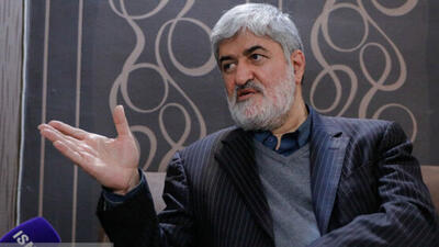 صنعت هسته ای در سایه اراده ملت توسعه یافته است/ ایران باید روی حق غنی سازی پافشاری کند