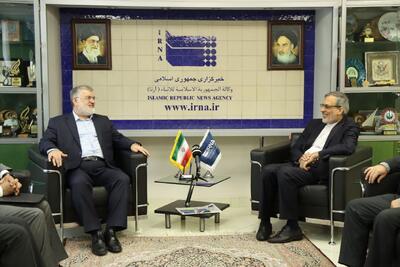 استاندار تهران از خبرگزاری ایرنا بازدید کرد