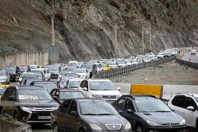 جاده‌های مازندران در محاصره ترافیک