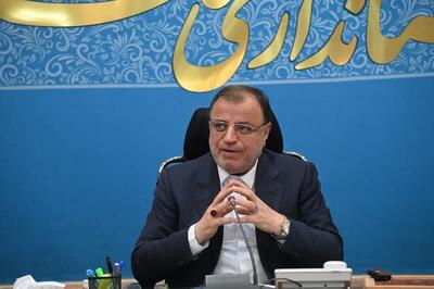 جذب سرمایه‌گذاری در نیروگاه‌های خورشیدی اولویت استان است