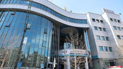 بازنشستگان قربانی واگذاری بانک رفاه به دولت