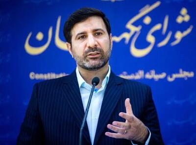 امام خمینی (ره) سمت درست تاریخ را نشان داد