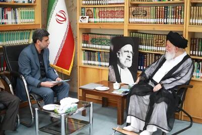 آیت‌الله علم‌الهدی: هیچ خدمتی بالاتر از تأمین سلامت مردم نیست | حفظ کرامت انسانی از اولویت‌های بیمه سلامت