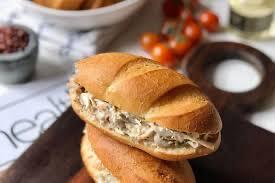 ساندویچ مرغ و قارچ رژیمی و سالم
