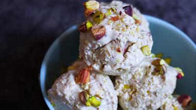 طرز تهیه بستنی رژیمی بدون شکر/ یه بستنی کم کالری و خوشمزه