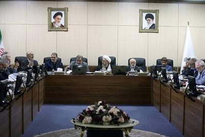 در صورت بازگشت تحریم‌های شورای امنیت، پیوستن به دو کنوانسیون پالرمو وCFT موجب کاهش ریسک‌های مالی و افزایش اعتماد بین‌المللی نسبت به شفافیت نظام مالی ایران می شود/این اقدام حتی در دوران تحریم‌های احتمالی جدید، منافع راهبردی و اقتصادی برای کشور دارد/می‌گویند در قبال پذیرش این کنوانسیون‌ها در مذاکرات از امریکا امتیاز بگیرید؛ آنها به هیچ وجه خواستار الحاق ما به این دو کنوانسیون نیستند