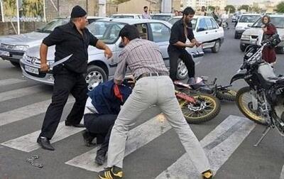 اراذل و اوباش را مهار کنید!