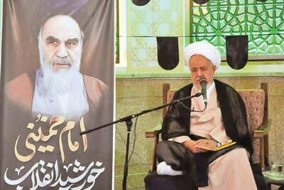 حجت الاسلام سعیدی: انقلاب اسلامی تلفیق دین و دموکراسی بود