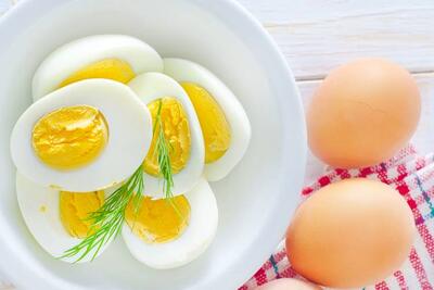 خوردن تخم مرغ عسلی برایمان ضرر دارد؟