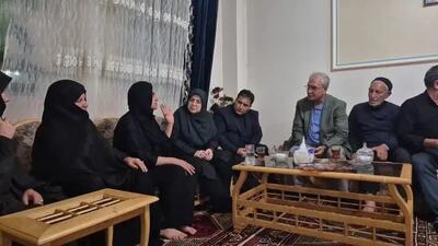 حضور سخنگوی دولت و دستیار اجتماعی رییس جمهور در خانه الهه حسین نژاد +عکس | رویداد24