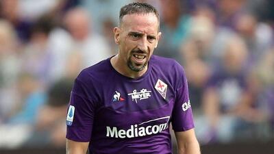 فرانک ریبری طاقت گل زدن رونالدو رو نداشت؛ ستاره فرانسوی استادیوم را ترک کرد!