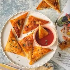 سمبوسه پیتزایی؛ غذای محبوب عاشقان فست فود