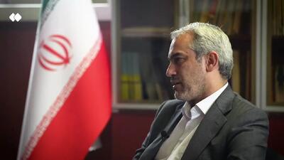 توضیح وزیر پیشنهادیِ اقتصاد دربارۀ تابعیت فرزندش