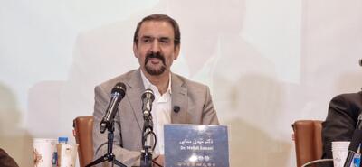 پاسخ سنایی به مقایسه برکناری ایلان ماسک با ظریف