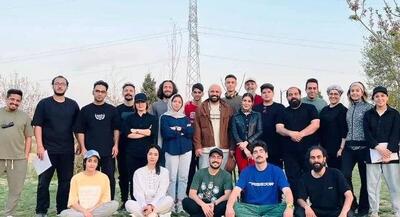 نمایش  داستان های سرزمین مردمان خردمند  در پارک کوهستان سمنان به روی صحنه رفت