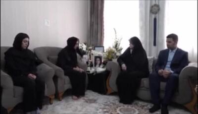 دیدار دختر و داماد پزشکیان با خانواده داغدار الهه حسین‌نژاد