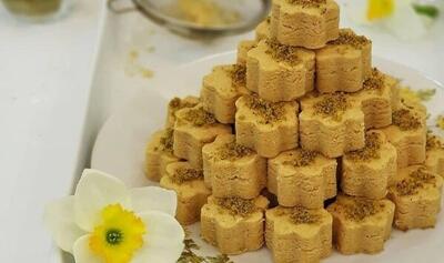 طرز تهیه شیرینی نخودچی بدون نیاز به فر